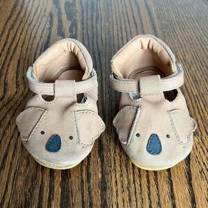 Donsje Spark Classic Koala Shoes Truffle Bubuck (US 4 12-18M)